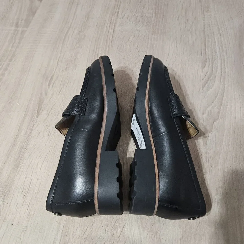 Vionic Corinne Black Leather Loafer US 6 Womens Lug Heel